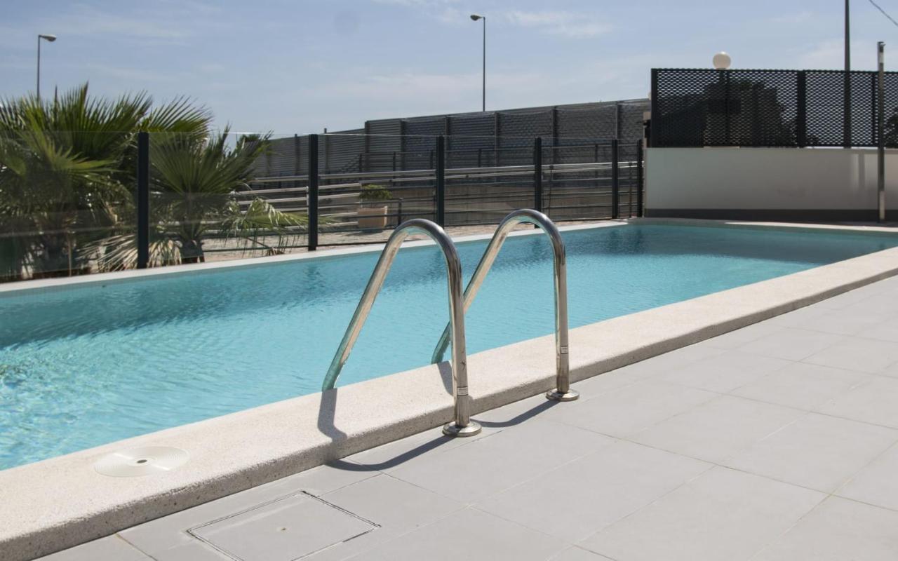 Modern Sea Front Jacuzzi Blue Sky Διαμέρισμα Αλικάντε Εξωτερικό φωτογραφία